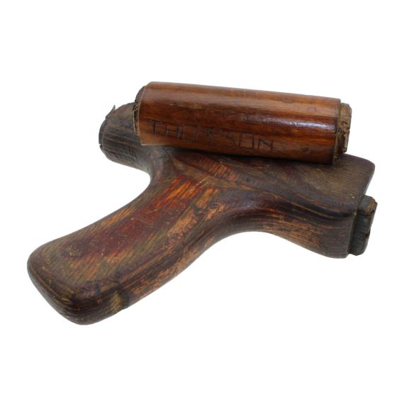 ROMANIAN UPPER AND LOWER HANDGUARD SET, H2-21